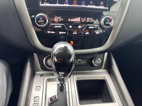 Used 2023 Nissan Murano SL w/ Cargo Package FWD image 18