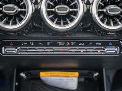 New 2026 Mercedes-Benz GLB 250 4MATIC image 22