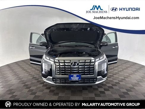 Used 2023 Hyundai Palisade Calligraphy image 19