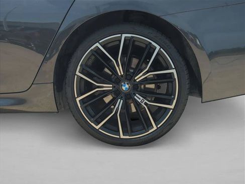 Used 2023 BMW 530i w/ M Sport Package RWD image 23