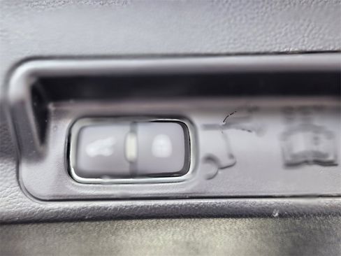 Certified 2022 Ford Explorer Timberline image 34