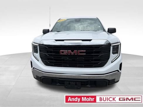 Used 2023 GMC Sierra 1500 Pro w/ Convenience Package RWD image 4