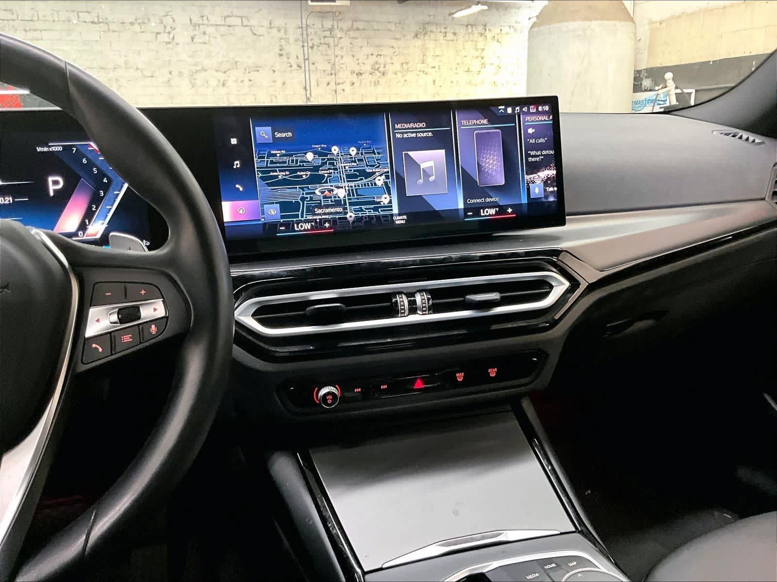 Used 2023 BMW 230i Coupe w/ Convenience Package RWD image 9