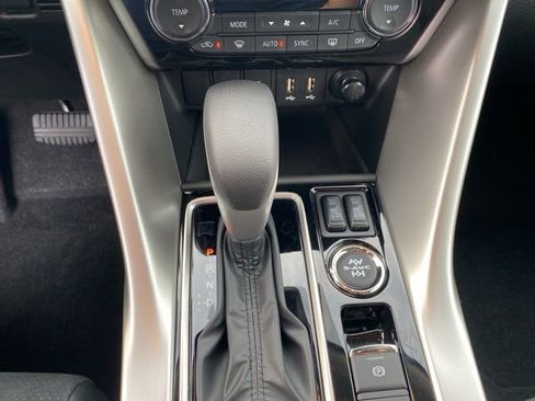 New 2026 Mitsubishi Eclipse Cross SE image 29