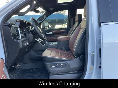 New 2026 GMC Sierra 2500 Denali Ultimate AWD/4WD image 9