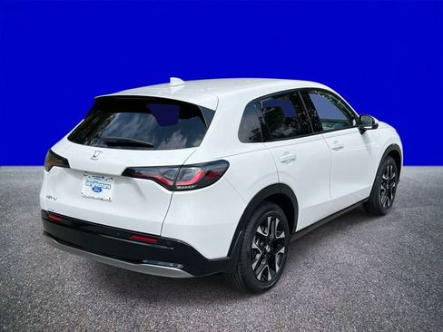 Used 2027 Honda HR-V EX-L image 3