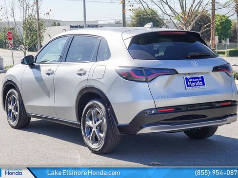 Certified 2025 Honda HR-V EX-L image 11