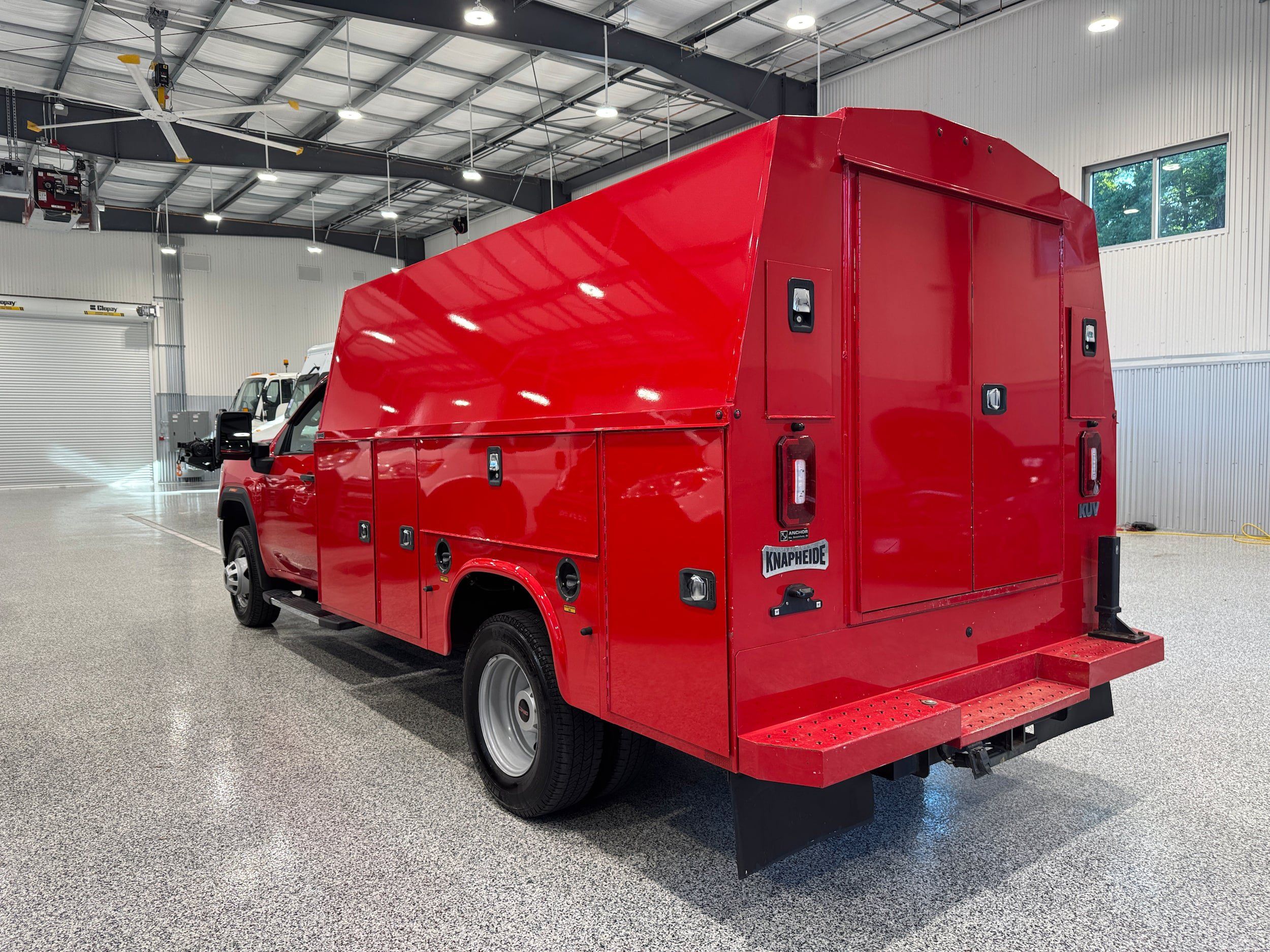 Used 2023 GMC Sierra 3500 Pro w/ Convenience Package AWD/4WD image 6