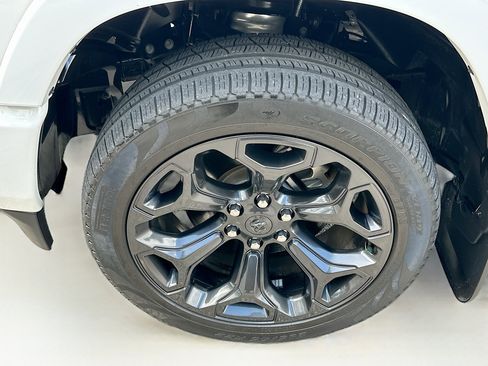 Used 2023 RAM 1500 Limited RWD image 35