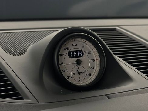 New 2026 Porsche Macan S image 27