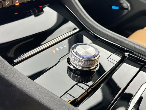 Used 2023 Jeep Grand Cherokee L Summit w/ Advanced Protech Group IV image 17