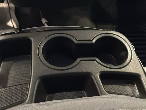 Used 2024 GMC Sierra 2500 Pro w/ Convenience Package image 21