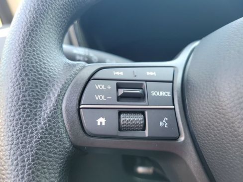 Used 2025 Honda CR-V EX image 23