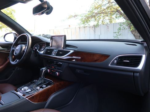 Used 2018 Audi A6 2.0T Premium Plus w/ Premium Plus Package image 30