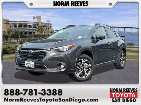Used 2025 Subaru Crosstrek 2.0i Premium image 1