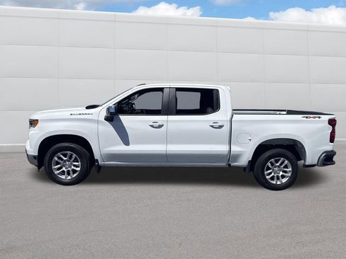 Used 2023 Chevrolet Silverado 1500 LT AWD/4WD image 2