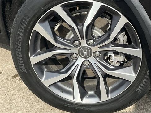 Certified 2023 Acura MDX FWD w/ Technology Package image 10