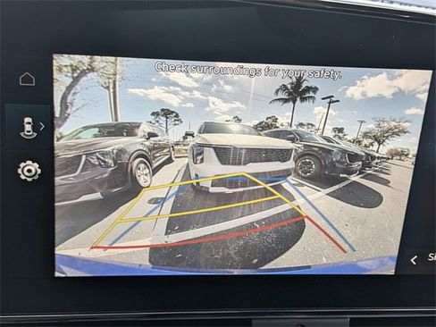 Used 2025 Hyundai Elantra SEL image 22