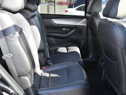 Used 2024 MAZDA CX-90 3.3 Turbo w/ Preferred Plus image 46