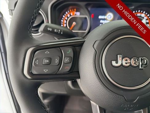 New 2026 Jeep Wrangler Unlimited Rubicon AWD/4WD image 11
