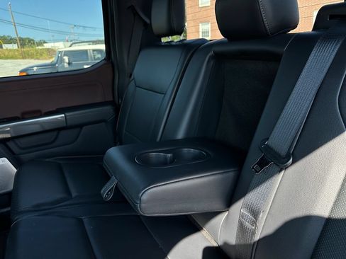 Used 2022 Ford F150 Lariat w/ Equipment Group 502A High AWD/4WD image 22