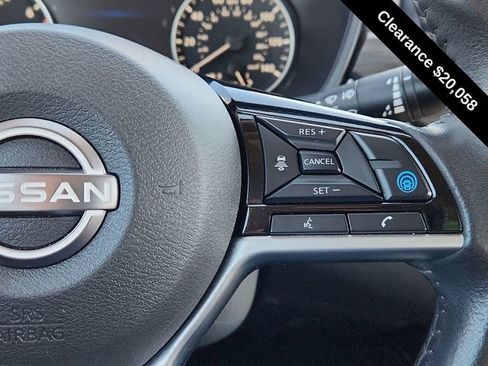 Used 2024 Nissan Altima 2.5 SV w/ SV Premium Package image 36