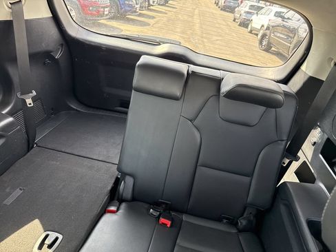 Used 2025 Kia Telluride S AWD/4WD image 25