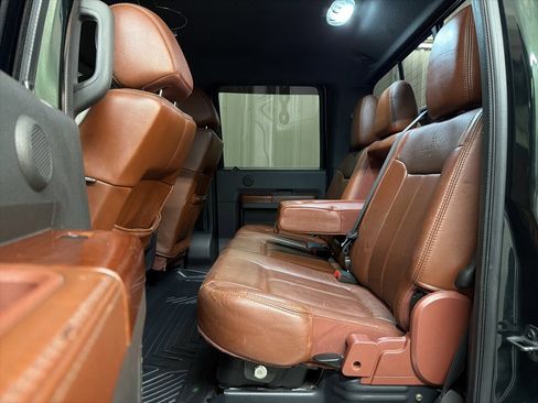Used 2013 Ford F350 King Ranch w/ King Ranch w/Chrome Pkg image 28