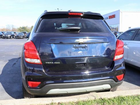 Used 2022 Chevrolet Trax LT w/ Driver Confidence Package image 18