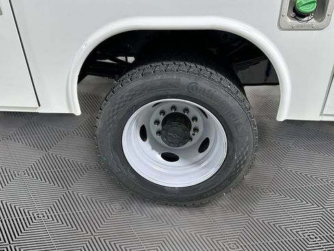 New 2026 Ford F450 XL AWD/4WD image 18