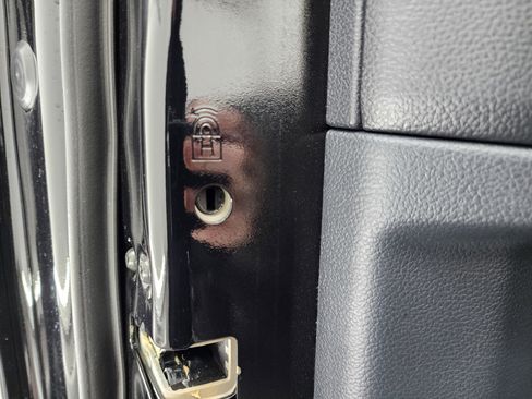 Used 2022 Ford F250 Lariat w/ Tremor Off-Road Package image 42