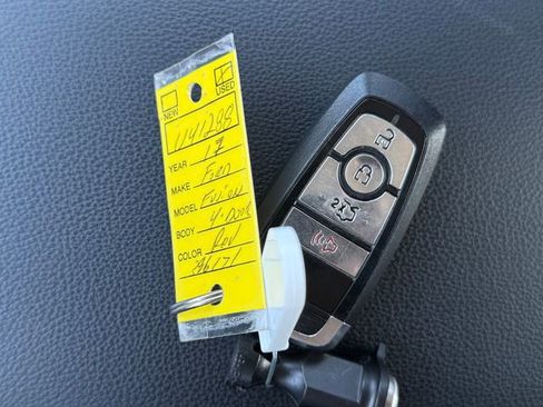 Certified 2017 Ford Fusion SE w/ Equipment Group 201A image 14