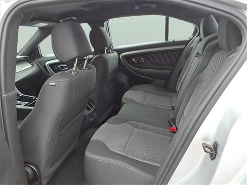 Used 2017 Ford Taurus SEL w/ Equipment Group 201A image 8