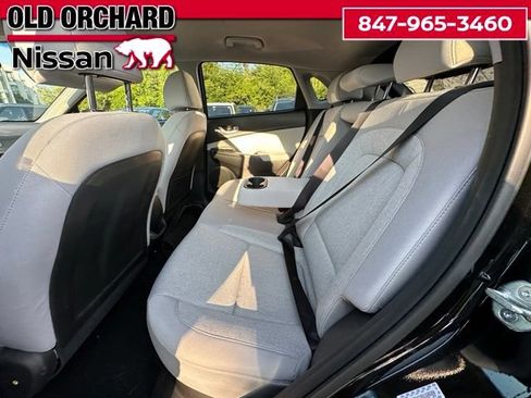 Used 2023 Hyundai Kona SE w/ Cargo Package FWD image 13
