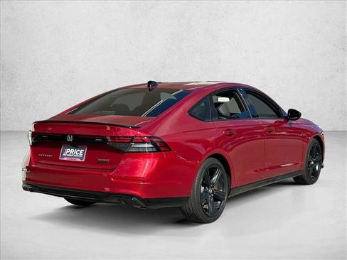 Used 2024 Honda Accord Sport image 3