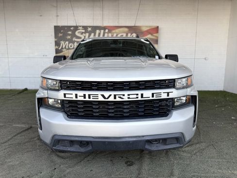Used 2020 Chevrolet Silverado 1500 Custom w/ Custom Value Package image 7