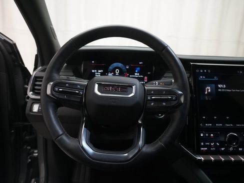 Used 2024 GMC Acadia AT4 AWD/4WD image 4