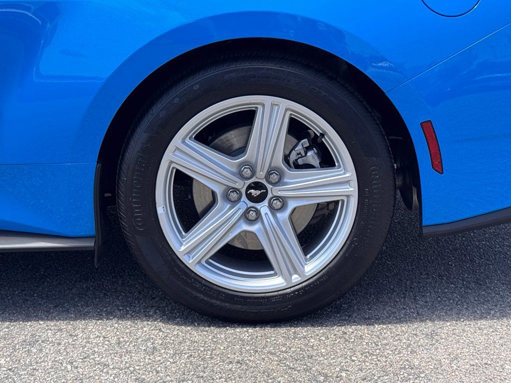Used 2026 Ford Mustang Premium RWD image 14