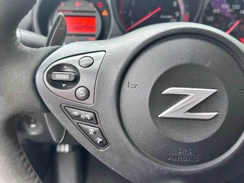 Used 2016 Nissan 370Z NISMO RWD image 17
