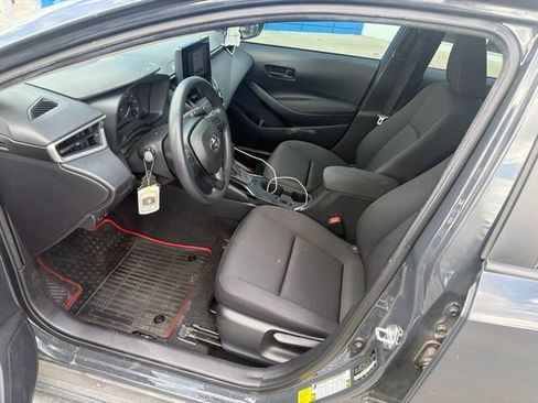 Used 2024 Toyota Corolla LE FWD image 10