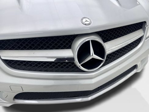 Used 2009 Mercedes-Benz SL 550 image 30