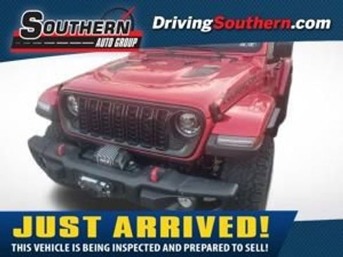 Used 2026 Jeep Wrangler Unlimited Rubicon AWD/4WD image 1