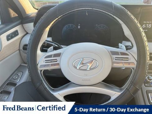Used 2024 Hyundai Palisade Limited AWD/4WD image 19
