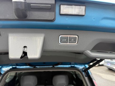 Used 2024 Kia EV9 Wind AWD/4WD image 19