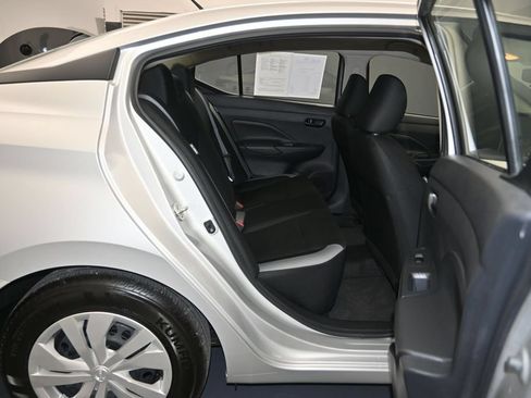 Used 2025 Nissan Versa S FWD image 25