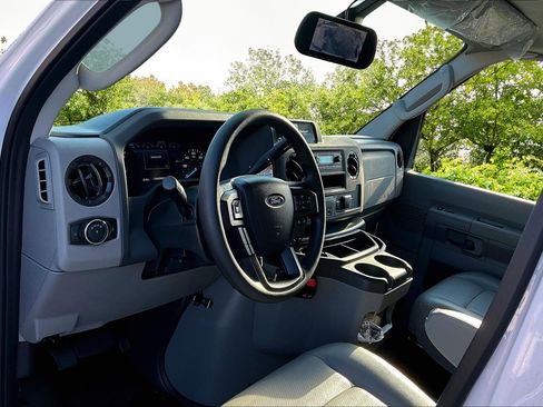 New 2026 Ford E-350 and Econoline 350 Super Duty w/ Power Equipment Group image 6