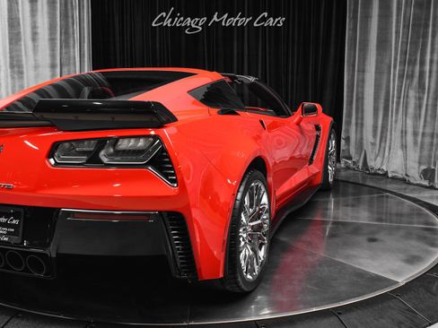 Used 2016 Chevrolet Corvette Z06 w/ 2LZ Preferred Equipment Group RWD image 43