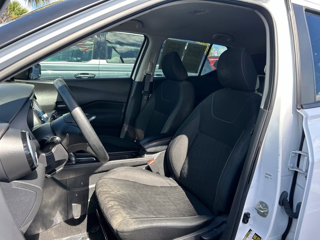 Certified 2024 Nissan Kicks SV FWD image 20