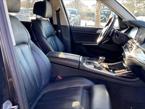 Used 2021 BMW X7 xDrive40i image 10
