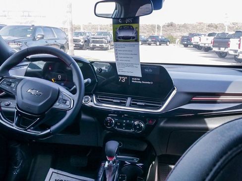 New 2026 Chevrolet Trax RS w/ Sunroof Package image 12